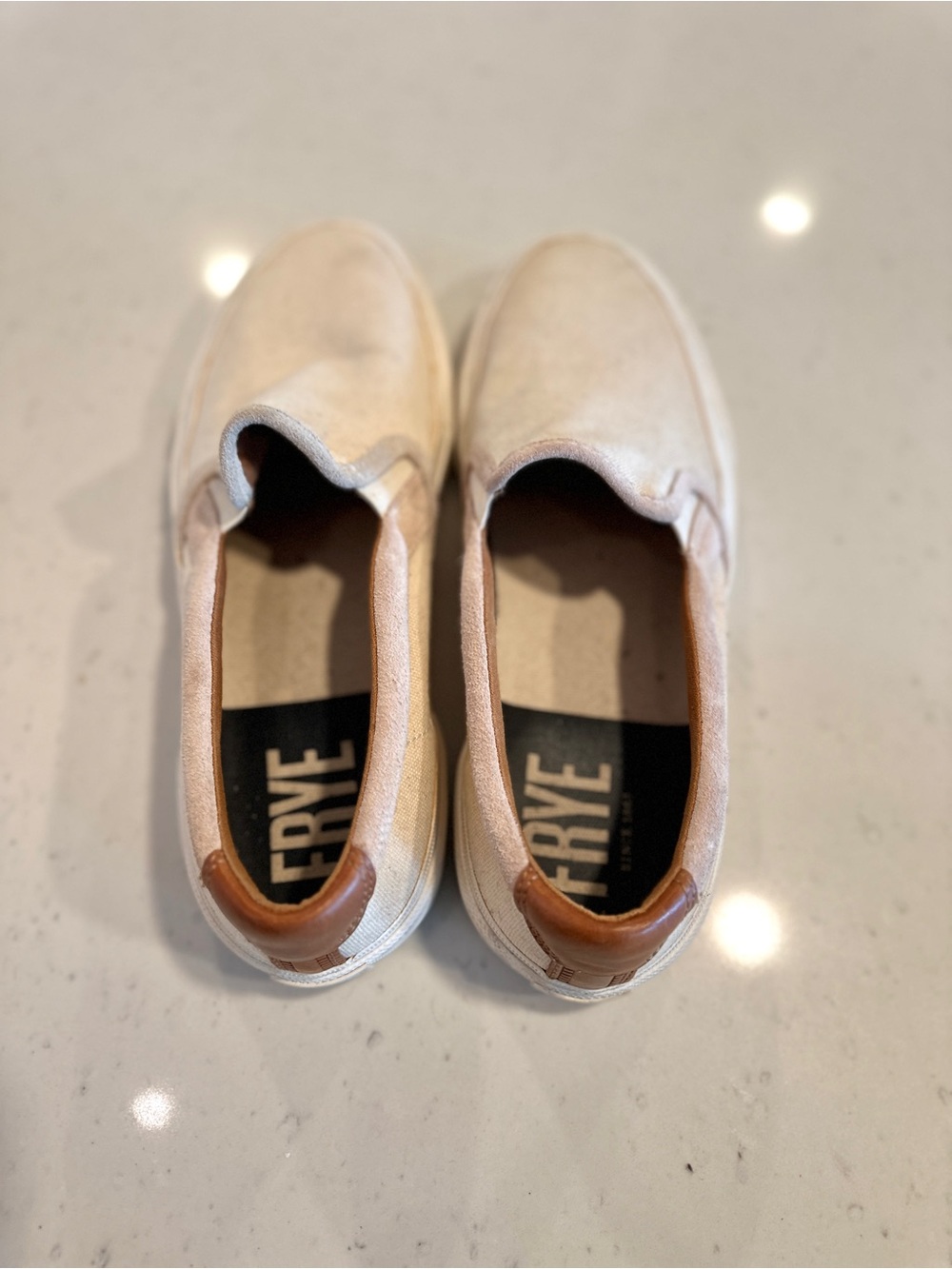 FRYE Ludlow Cream Canvas Slip-On Sneakers Size 10.5 Leather Trim Classic Fit - Picture 4 of 7
